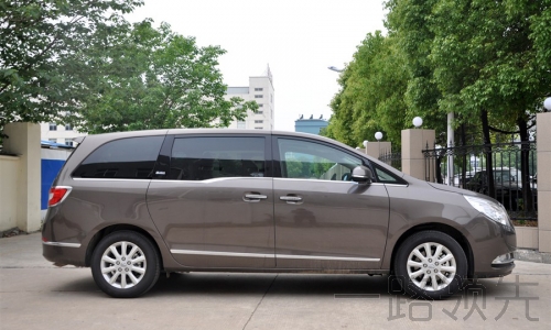 商務(wù)車(chē)出租 商務(wù)車(chē)出租